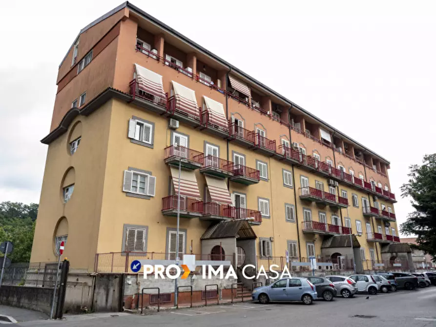 Immagine 33 di Appartamento in vendita  in piazza onofrio coppola 2 a Salerno