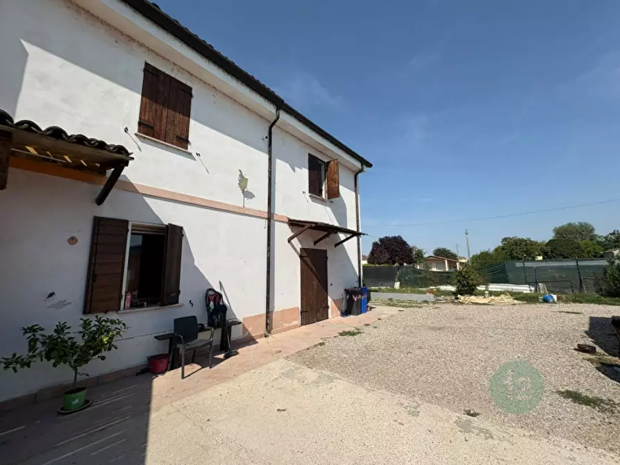 Immagine 2 di Villetta a schiera in vendita  in Via BONOMI a Concordia Sulla Secchia