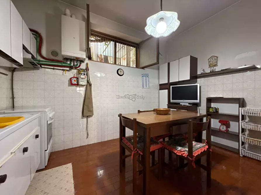Immagine 14 di Appartamento in vendita  in Via Carlo Papa a Modica