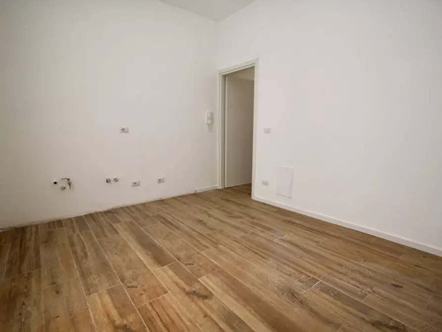 Immagine 2 di Appartamento in vendita  in Via Giuseppe Meoni a Prato