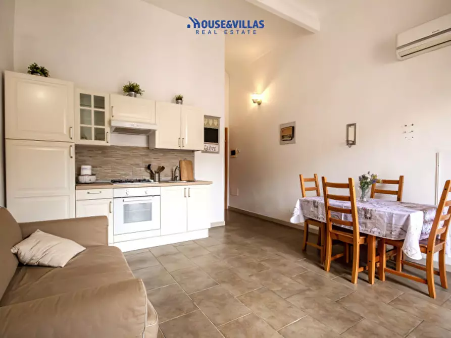 Immagine 5 di Appartamento in vendita  in Via Ducezio a Noto