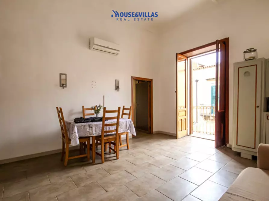Immagine 7 di Appartamento in vendita  in Via Ducezio a Noto
