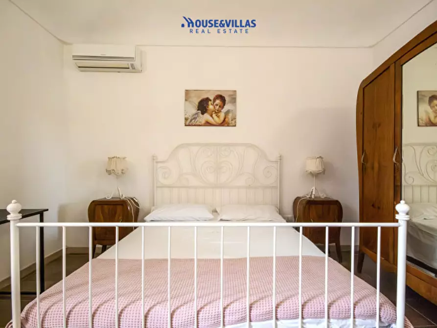 Immagine 19 di Appartamento in vendita  in Via Ducezio a Noto