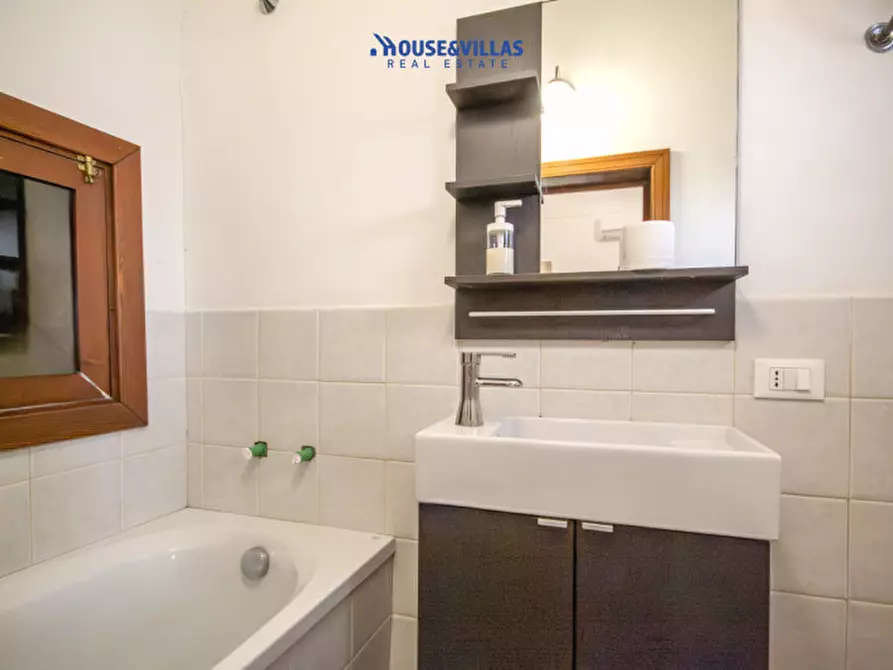 Immagine 25 di Appartamento in vendita  in Via Ducezio a Noto