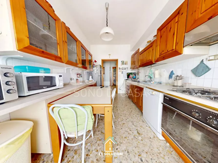 Immagine 10 di Casa indipendente in vendita  in Via Romanazzi Carducci 6 a Putignano