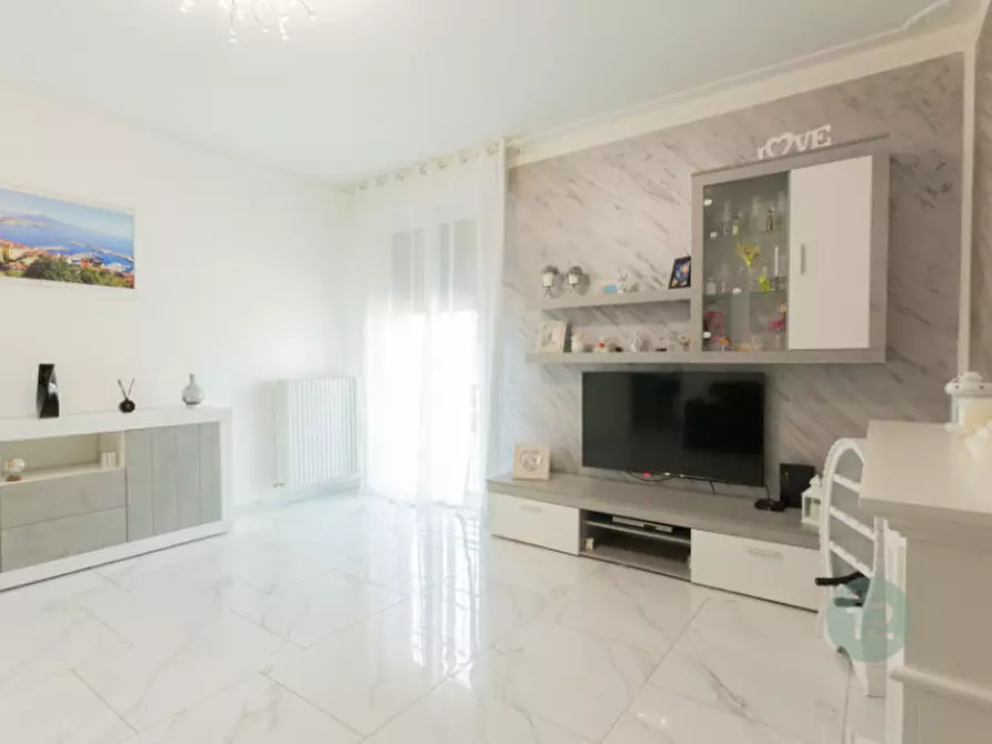 Immagine 3 di Appartamento in vendita  in Via Arnaldo Ghidoni a Correggio