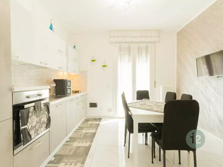 Immagine 9 di Appartamento in vendita  in Via Arnaldo Ghidoni a Correggio