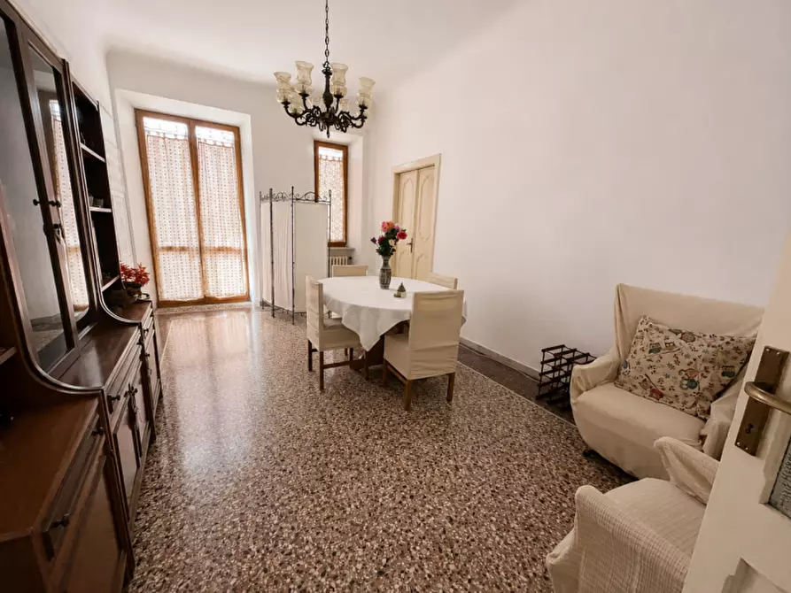 Immagine 1 di Appartamento in vendita  a Senigallia