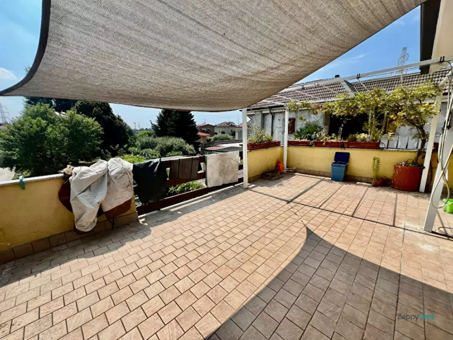 Immagine 21 di Appartamento in affitto  in Via Cristoforo Colombo, 44 a Seveso