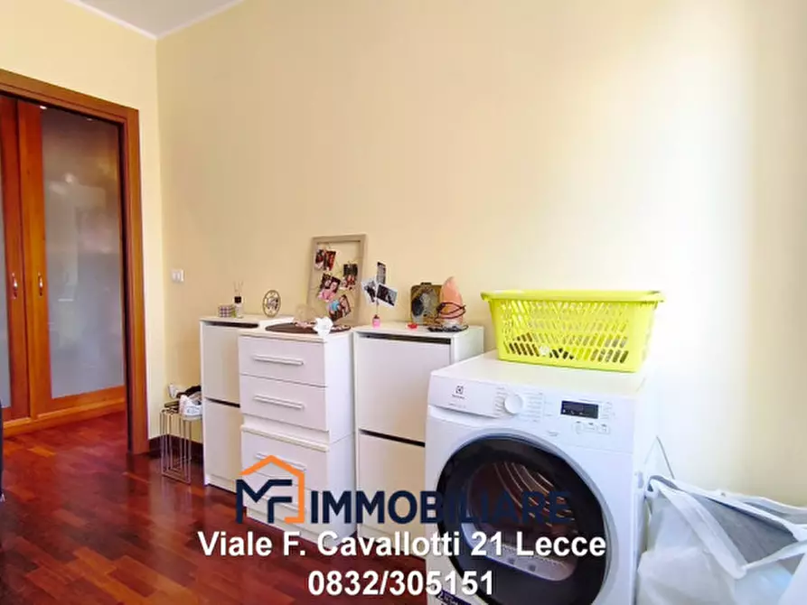Immagine 7 di Appartamento in vendita  in Via Carlo Urbani a Lecce