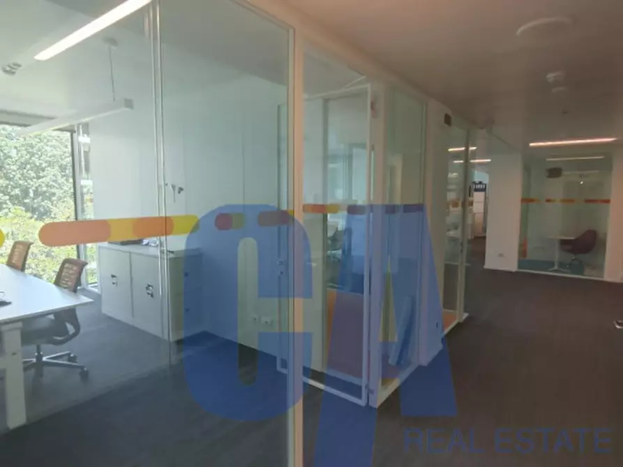 Immagine 8 di Ufficio in affitto  in VIALE SARCA a Milano