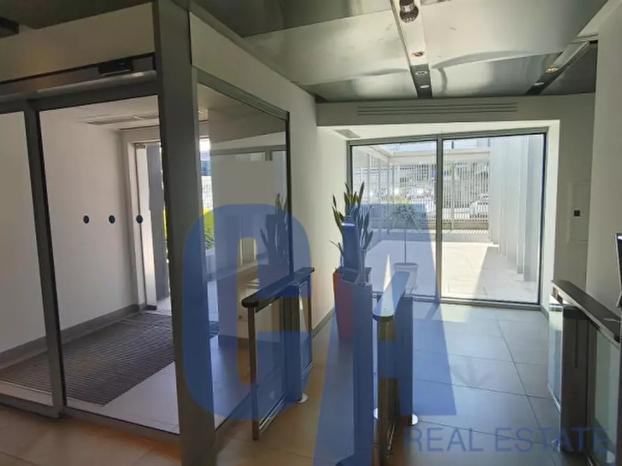 Immagine 18 di Ufficio in affitto  in VIALE SARCA a Milano