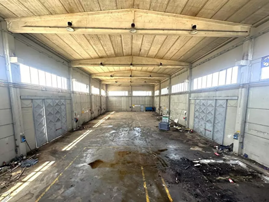 Immagine 2 di Capannone industriale in vendita  in SP128, 74020 Torricella TA, Italia a Torricella