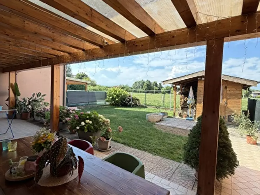 Immagine 10 di Villetta a schiera in vendita  a Villa Del Conte