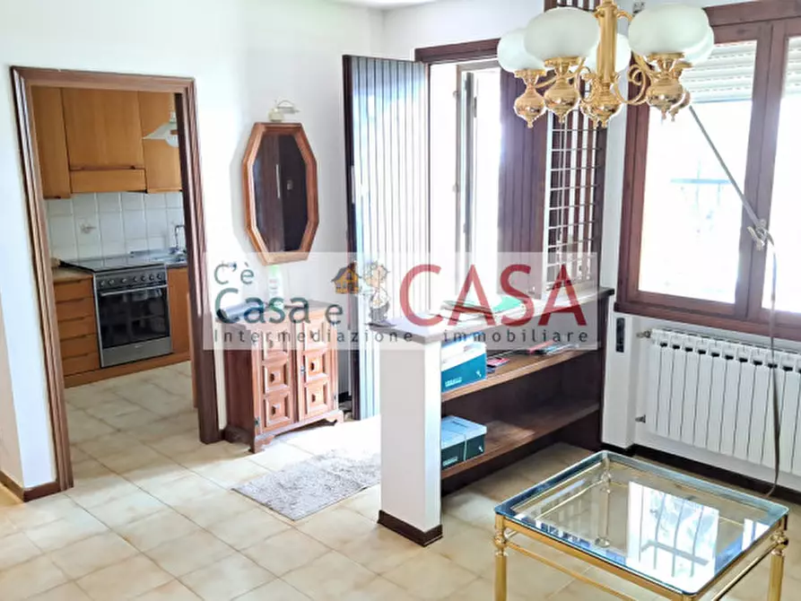 Immagine 4 di Appartamento in vendita  in via Previtali 1 a Abano Terme