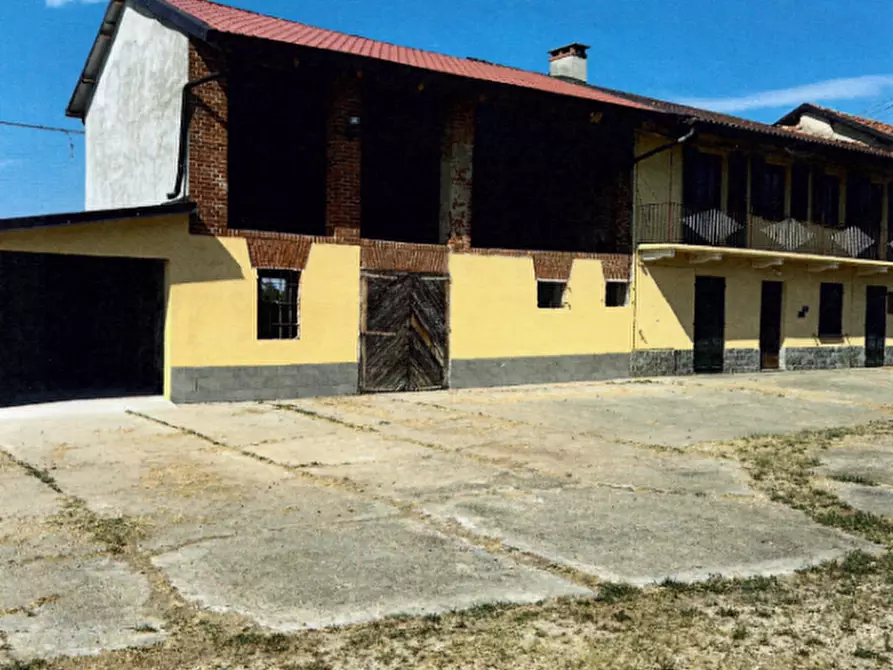 Immagine 1 di Casa indipendente in vendita  in Frazione Cappelli a Ceresole Alba