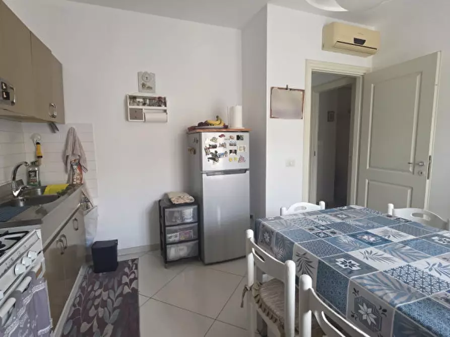 Immagine 6 di Appartamento in vendita  in Via Giuseppe Piaggia a Milazzo