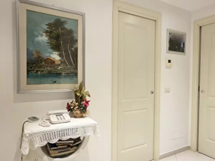 Immagine 8 di Appartamento in vendita  in Via Giuseppe Piaggia a Milazzo