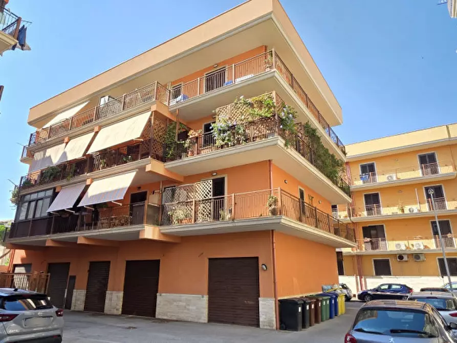 Immagine 25 di Appartamento in vendita  in Via Giuseppe Piaggia a Milazzo