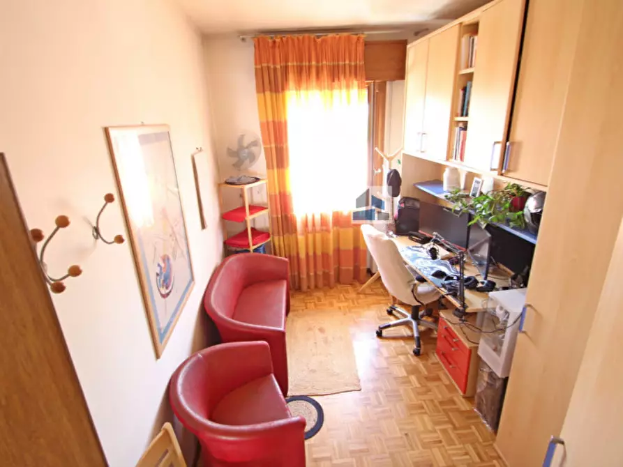 Immagine 9 di Appartamento in vendita  in Via Piemonte a Salzano