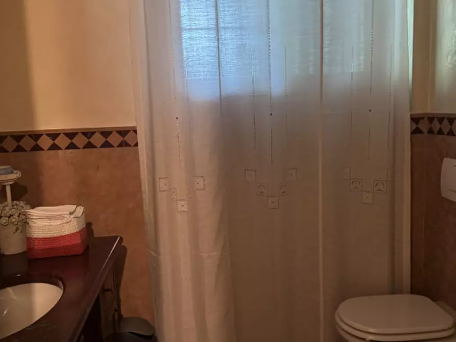 Immagine 31 di Villa in vendita  in Strada Castelgherlone 30 a Alba