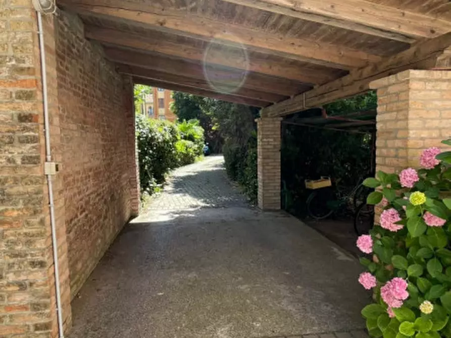 Immagine 3 di Attico in vendita  in Riviera Santa Maria Elisabetta a Venezia