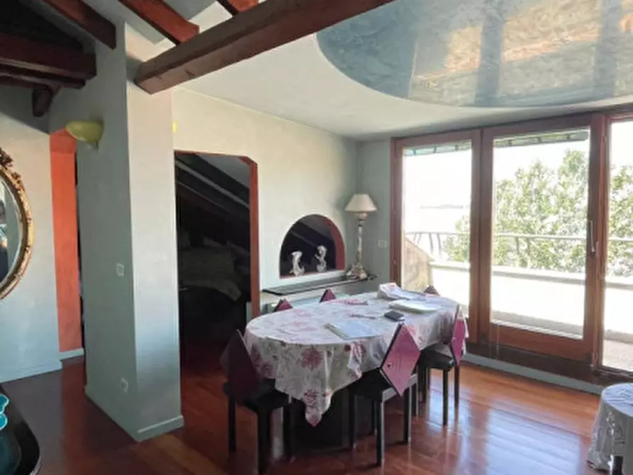 Immagine 14 di Attico in vendita  in Riviera Santa Maria Elisabetta a Venezia