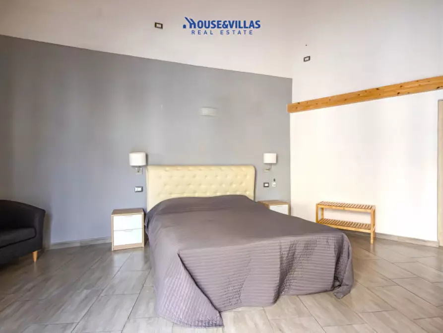 Immagine 10 di Loft/Open space in vendita  in vico filippo tortora 12 a Noto