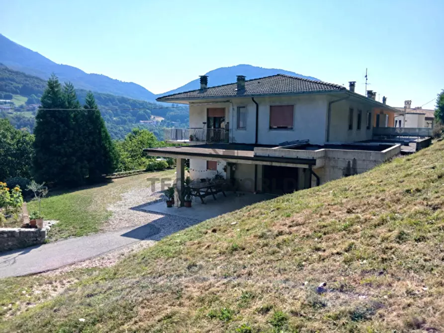 Immagine 27 di Casa bifamiliare in vendita  in contrada Laita a Valli Del Pasubio