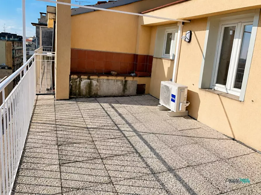 Immagine 15 di Appartamento in affitto  in Via Cenisio, 45 a Milano