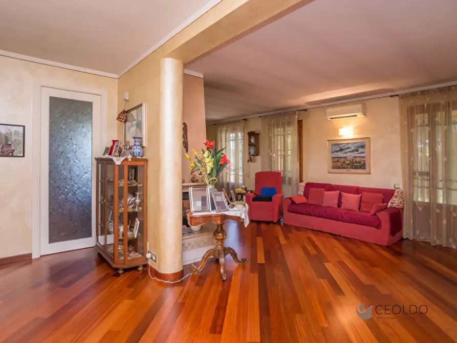 Immagine 25 di Villa in vendita  in via san Francesco a Vigonza