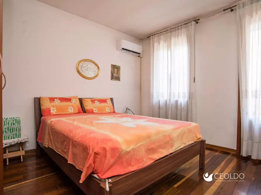 Immagine 34 di Villa in vendita  in via san Francesco a Vigonza