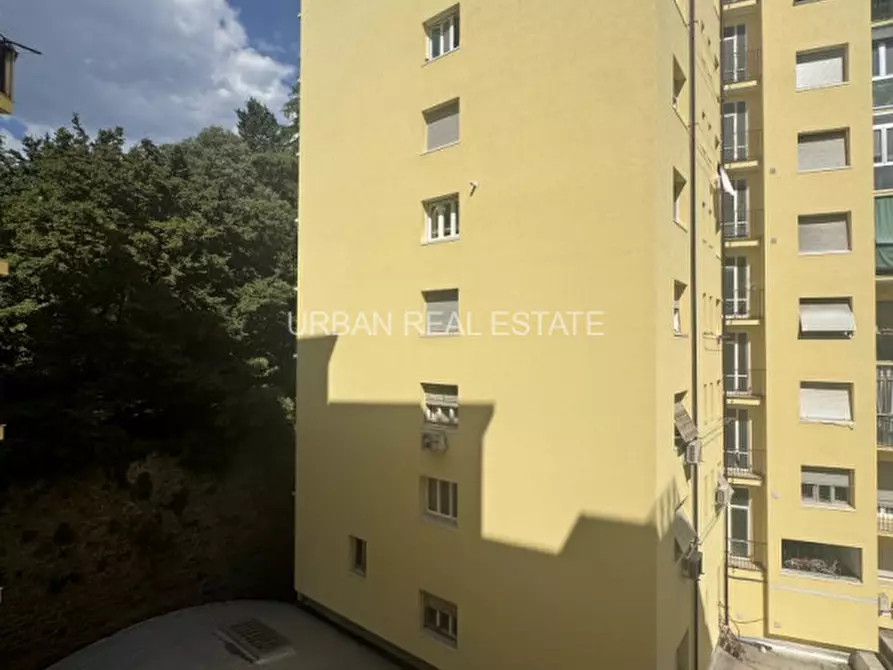 Immagine 11 di Appartamento in affitto  in Via Catullo 3 a Trieste