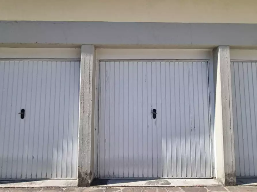 Immagine 17 di Appartamento in vendita  in Via Fernando Manzotti a Correggio