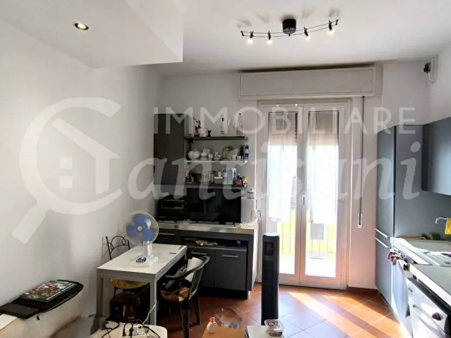 Immagine 10 di Appartamento in affitto  in Via Giovanni Fabbroni a Firenze