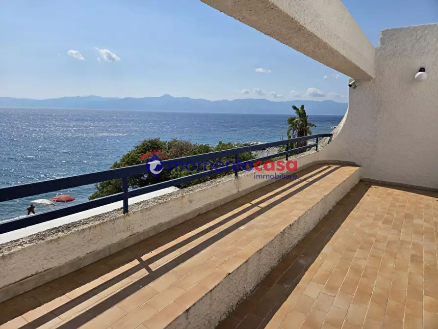 Immagine 28 di Villa in vendita  in Strada Statale Jonica, 585 a Reggio Di Calabria