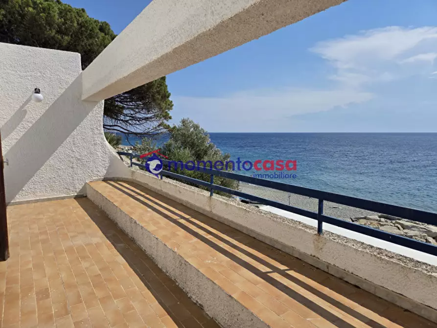 Immagine 29 di Villa in vendita  in Strada Statale Jonica, 585 a Reggio Di Calabria
