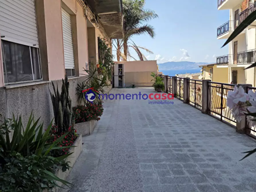 Immagine 23 di Appartamento in vendita  in Via Trabocchetto 1 18 a Reggio Di Calabria