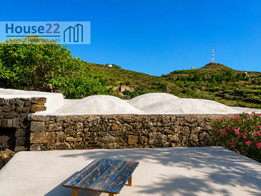 Immagine 12 di Rustico / casale in vendita  a Pantelleria