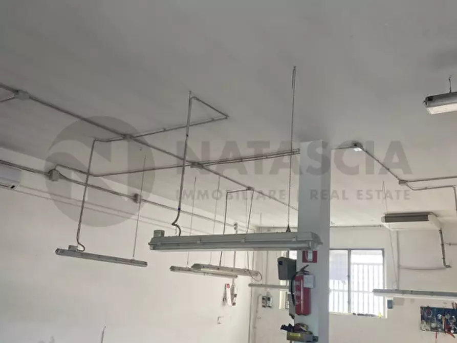 Immagine 3 di Laboratorio in affitto  in VIA DELLA COSTITUZIONE a Pelago