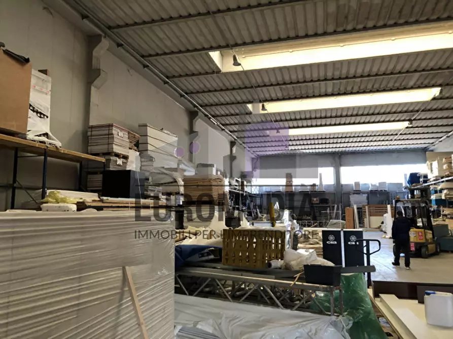 Immagine 6 di Capannone industriale in affitto  in Via Puccini a Altavilla Vicentina
