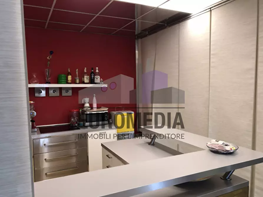 Immagine 9 di Capannone industriale in affitto  in Via Puccini a Altavilla Vicentina