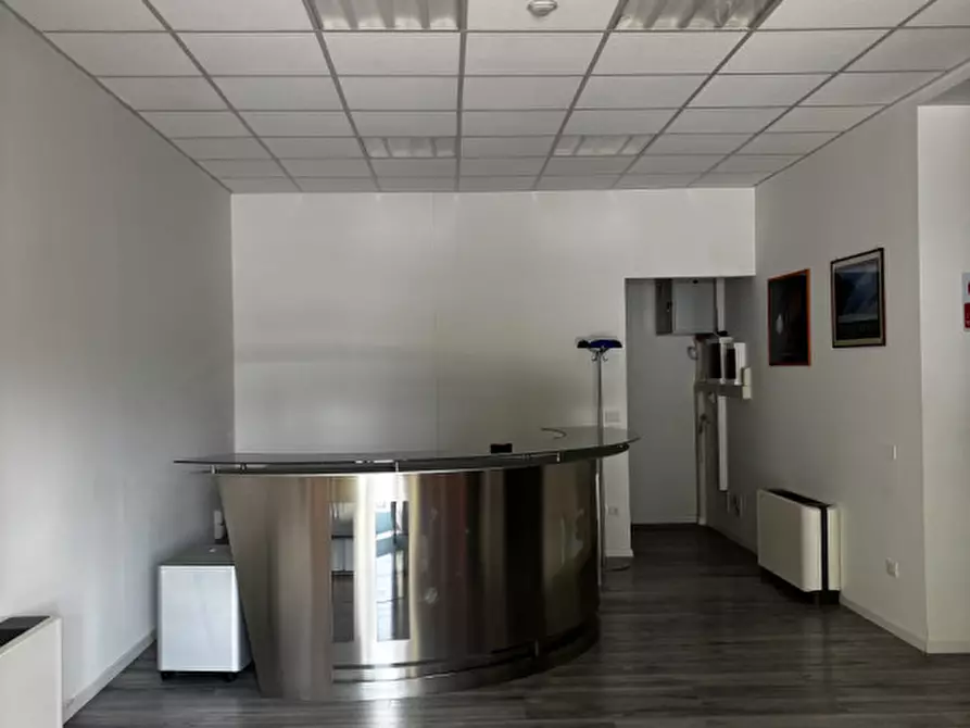 Immagine 5 di Ufficio in affitto  in Viale della navigazione interna a Padova