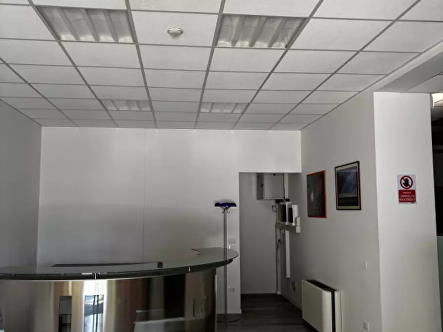 Immagine 7 di Ufficio in affitto  in Viale della navigazione interna a Padova