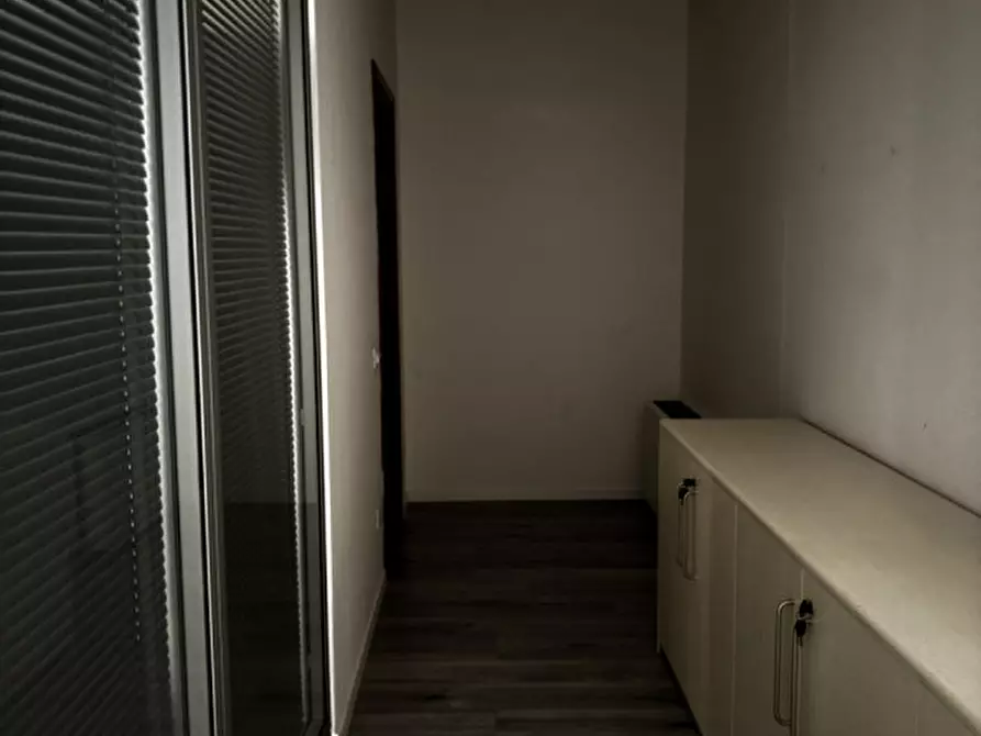 Immagine 32 di Ufficio in affitto  in Viale della navigazione interna a Padova