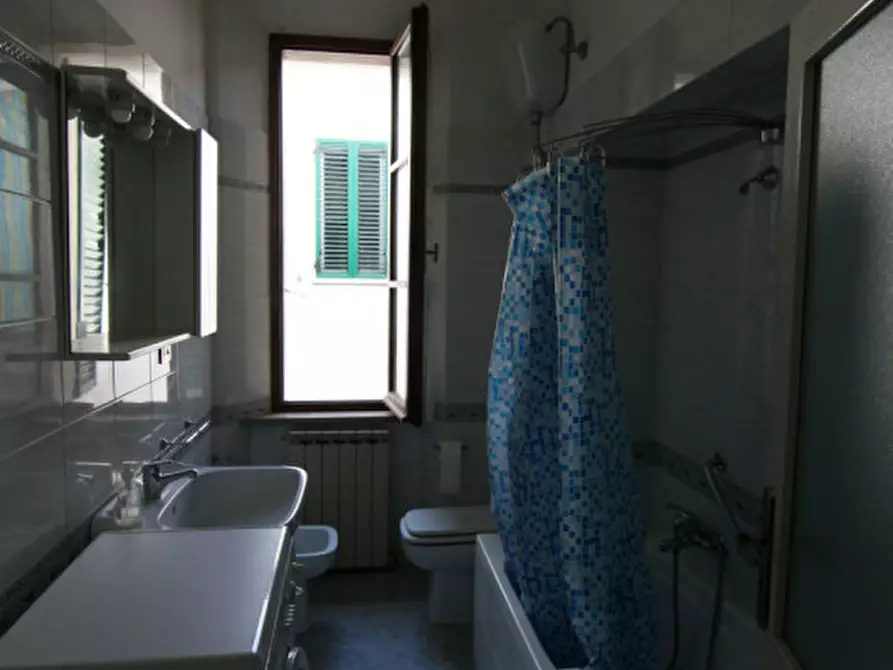 Immagine 8 di Casa indipendente in vendita  a Rapolano Terme