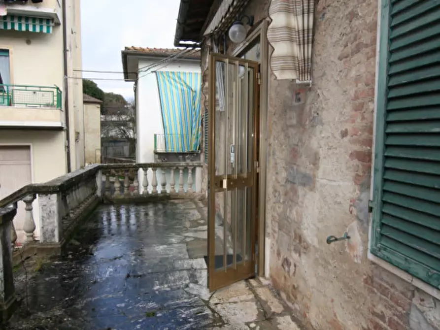 Immagine 12 di Casa indipendente in vendita  a Rapolano Terme