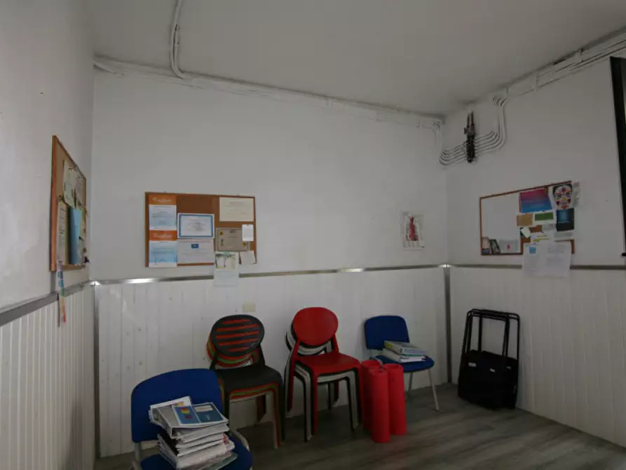 Immagine 17 di Casa indipendente in vendita  a Rapolano Terme