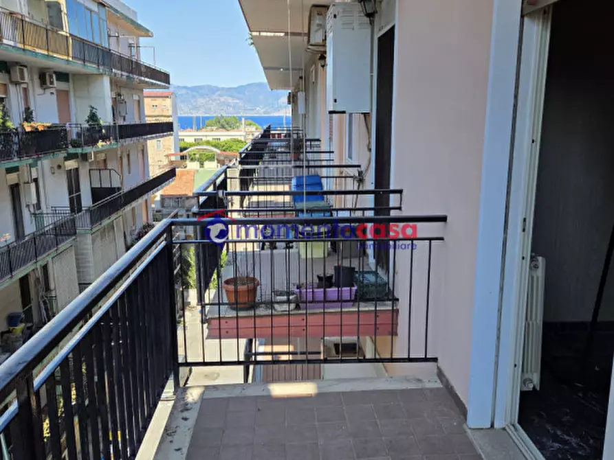 Immagine 9 di Appartamento in vendita  in Via Alfonso Frangipane Traversa Trapani 6 a Reggio Di Calabria
