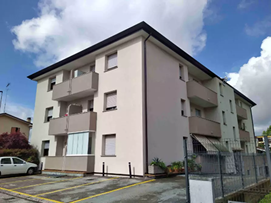 Immagine 3 di Appartamento in vendita  in Via Pasubio, 2 a Susegana